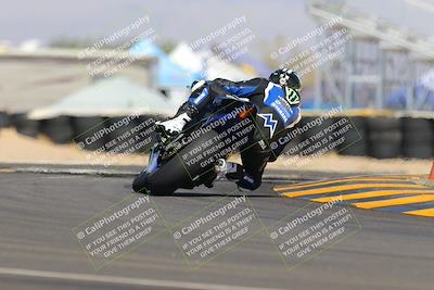 media/Oct-08-2022-SoCal Trackdays (Sat) [[1fc3beec89]]/Turn 16 (125pm)/